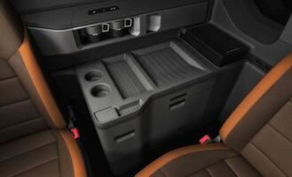 Pickup med nettbrett og espressomaskin