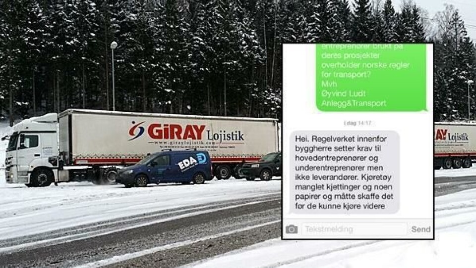 De tre vogntogee fra Giray Lojistik stod fortsatt på Taraldrud fredag ettermiddag.