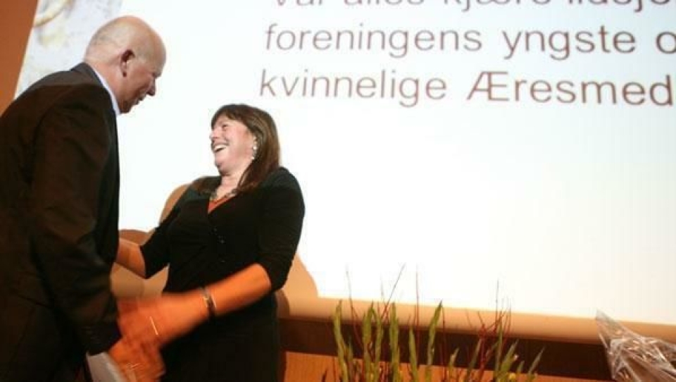 Ruth «med krutt» Haug er blitt det yngste æresmedlemmet i NFF.