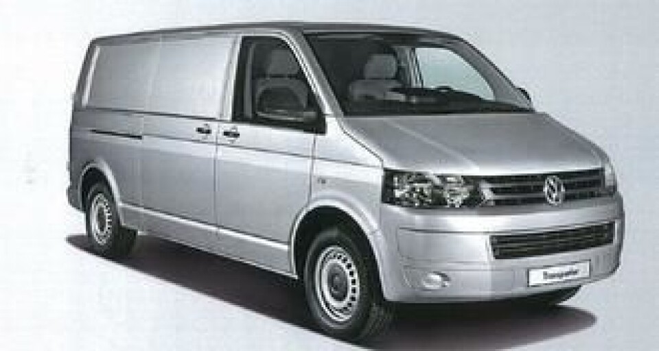 Denne VW Transporter er innredet for medisintransport. Ved hjelp av et lite termoaggregat kan man velge mellom innvendig temperatur i området +2oC til +8oC eller +15oC til 25oC. Dermed kan alle typer medisiner transporteres.