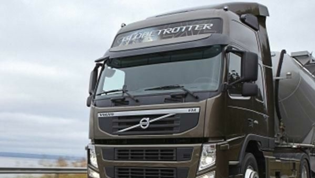 Med ny app kan man søke på brukte Volvo lastebiler fra mobiltelefonen.