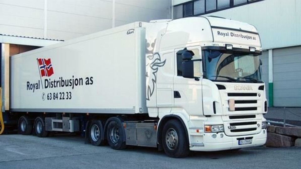 Dette vogntoget forsvant fra Royal Distribusjons parkeringsplass på Romerike i helgen.