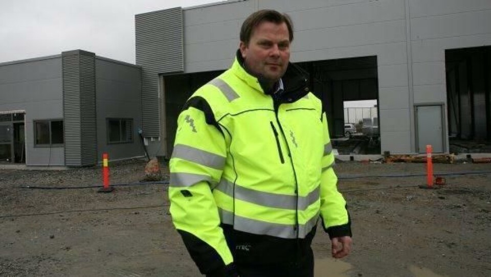 - Her bygger vi vår nye storstue som åpner til høsten, forteller Branch Operation Manager Erik Henriksen i Tip Trailer Services Norge.