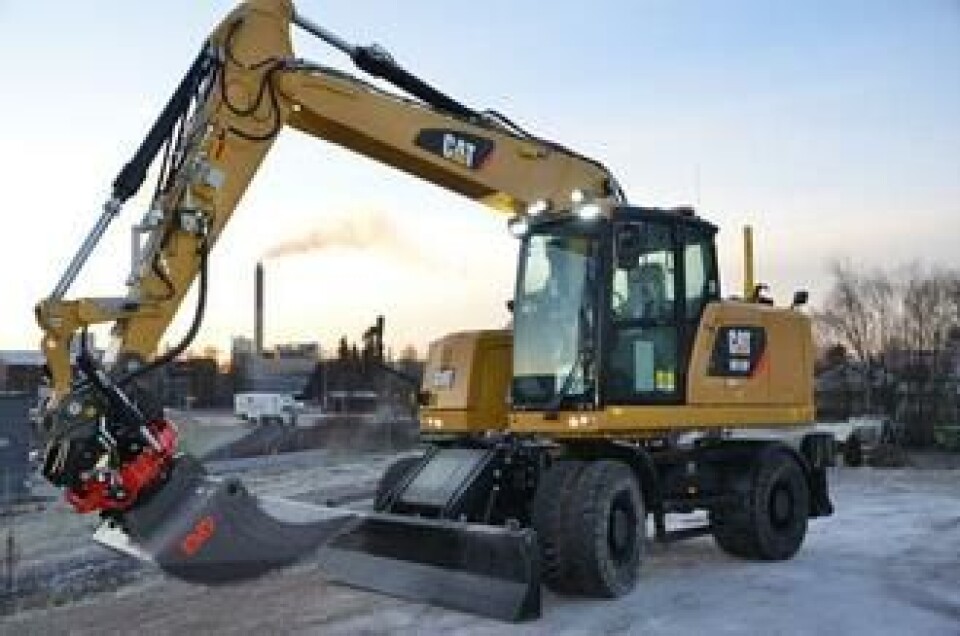 Ti raske salg av ny Cat-graver