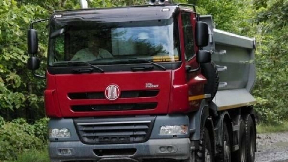Tatra Phoenix er en moderne lastebil med førerhus og motorer fra DAF.