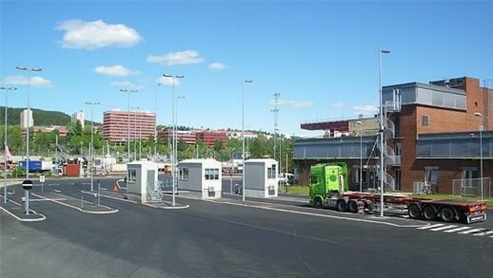 Alnabruterminalen har lenge vært et problem for lokalmiljøet. Nå har Oslos myndigheter nedsatt en gruppe for å ta tak i problemet.