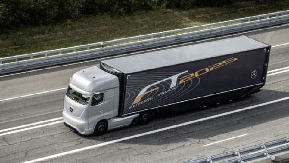 Det skjer betydelige endringer i Mercedes-Benz Nyttekjøretøy fra årsskiftet, her symbolisert med Mercedes-Benz Future Truck.