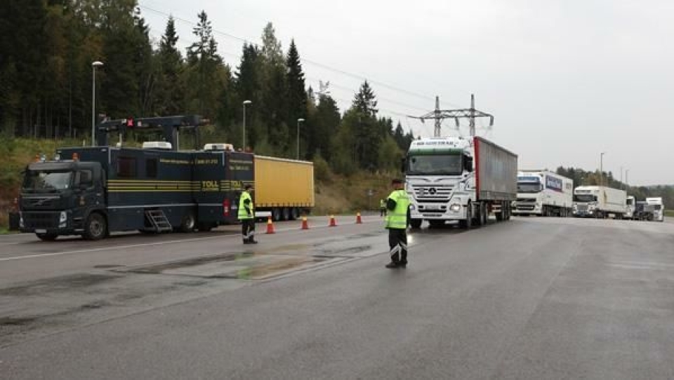 Arkivbilde fra Taraldrud kontrollstasjon, E6 sør for Oslo retning nord.