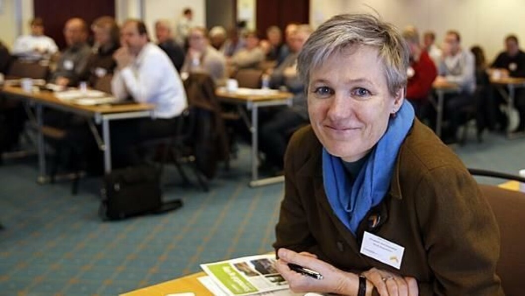 - Vi har forsøkt å sette sammen et program som treffer de som kommer hit, sier generalsekretær Elisabeth Gammelsæter i Norsk Bergindustri. - Vi har forsøkt å sette sammen et program som treffer de som kommer hit, sier generalsekretær Elisabeth Gammelsæter i Norsk Bergindustri.