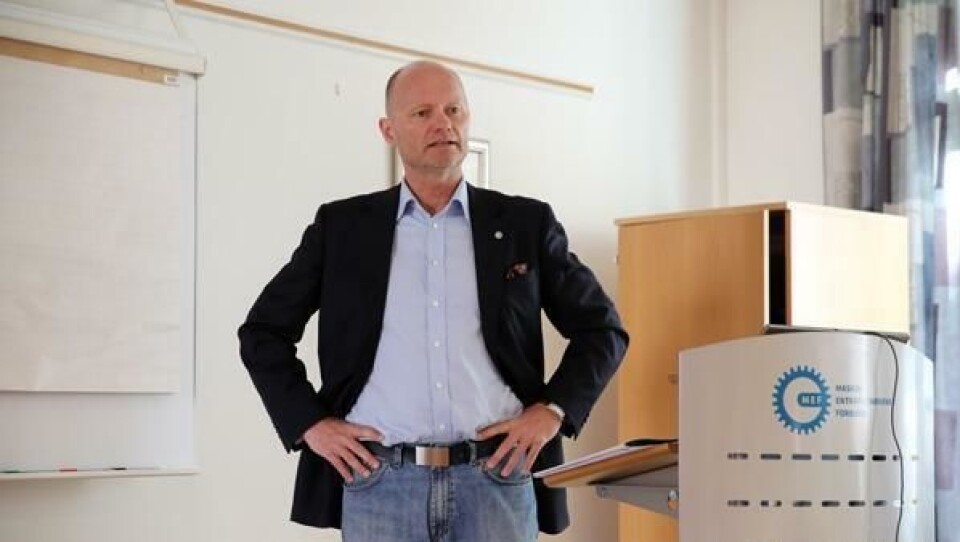 Sjeføkonom Stein Gunnes ledet det tradisjonsrike halvårs fakta- og analysemøtet i MEF-regi.