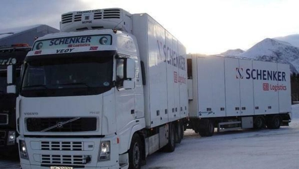 Ett av vogntogene som deltok i praktiske SINTEF-forsøk i 2009. Dette er en typisk norsk 50-tonnskombinasjon. (Foto fra SINTEF-rapport)