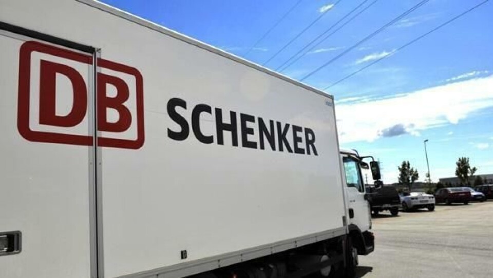 Schenker slår sammen regioner
