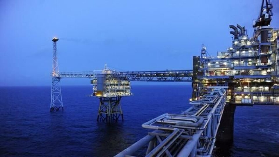Offshore-ansatte må jobbe mer og tjene mindre.