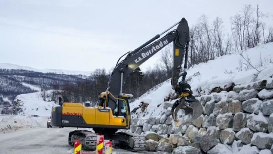 K. A. Aurstad i arbeid ved E16 Filefjell.