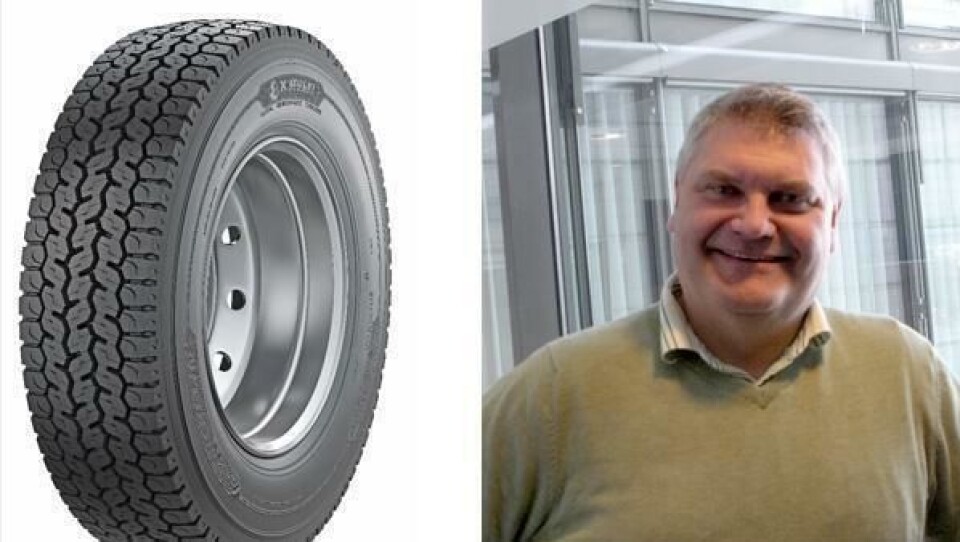 Anders Lindgren, teknisk ekspert for lastebildekk i Michelin i Norden, bringer et dekk som skal kunne vare lenge til det lette lastebilmarkedet.