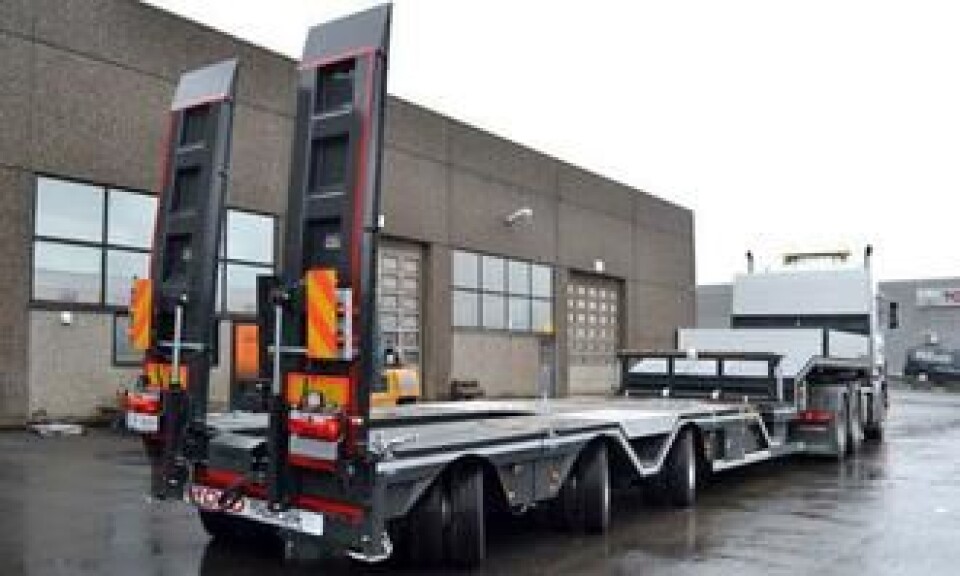 Rojo maskinsemitrailer hos Nor Slep i Norge.