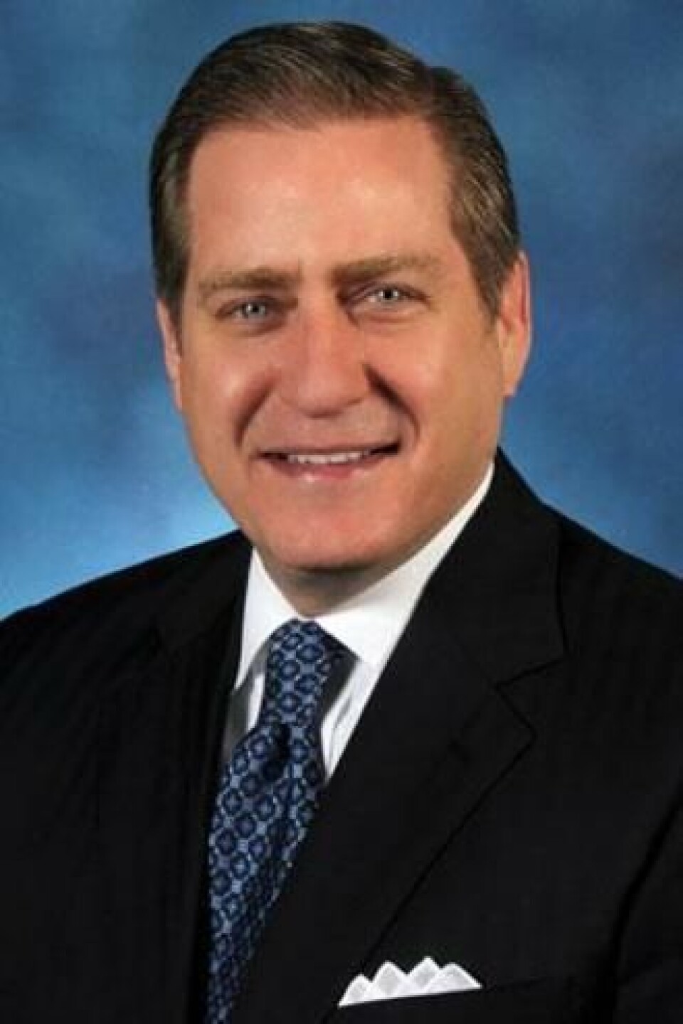 Lawrence E. Dewey, toppsjef i Allison Transmission, er glad for avtalen med Dana Holding Corporation og Fallbrook Technologies.