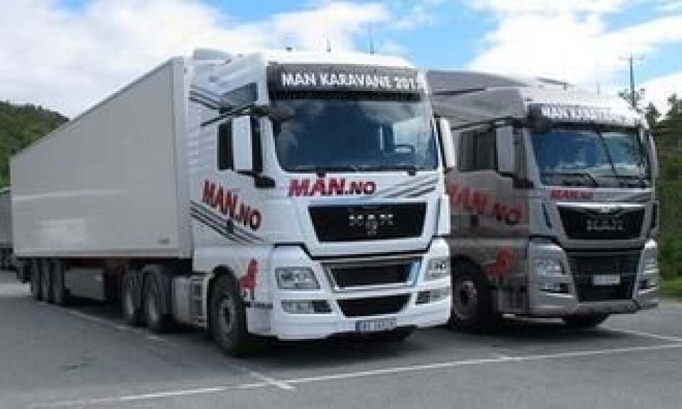 Forskjellen på MAN TGX i Euro 5 (t.v.) og Euro 6-utførelse ses best med ny grill og ny støtfanger som gir mer kjøleluft inn til Euro 6-maskineriet.