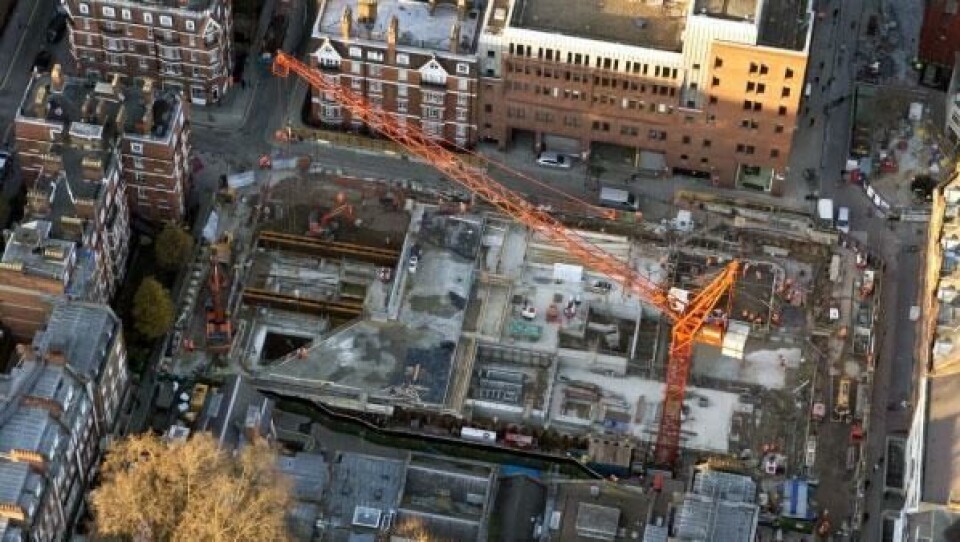 Her bygges nytt stasjonsbygg ved Bond Street.