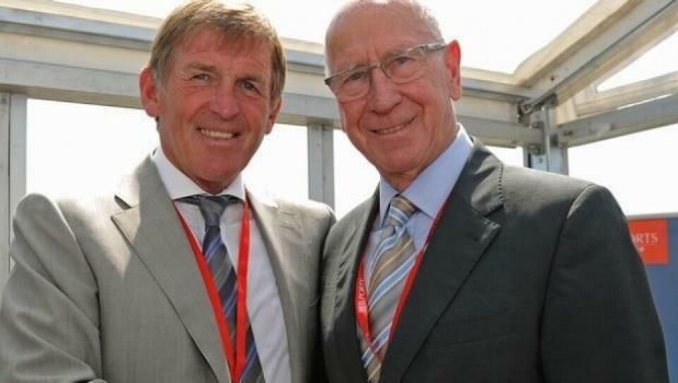 Kenny Dalglish (f.v.) og Bobby Charlton innviet anleggsarbeidene ved Liverpool2, en ny containerterminal som om to år kan ønske skip på 13.500 TEUs velkommen til Merseyside.