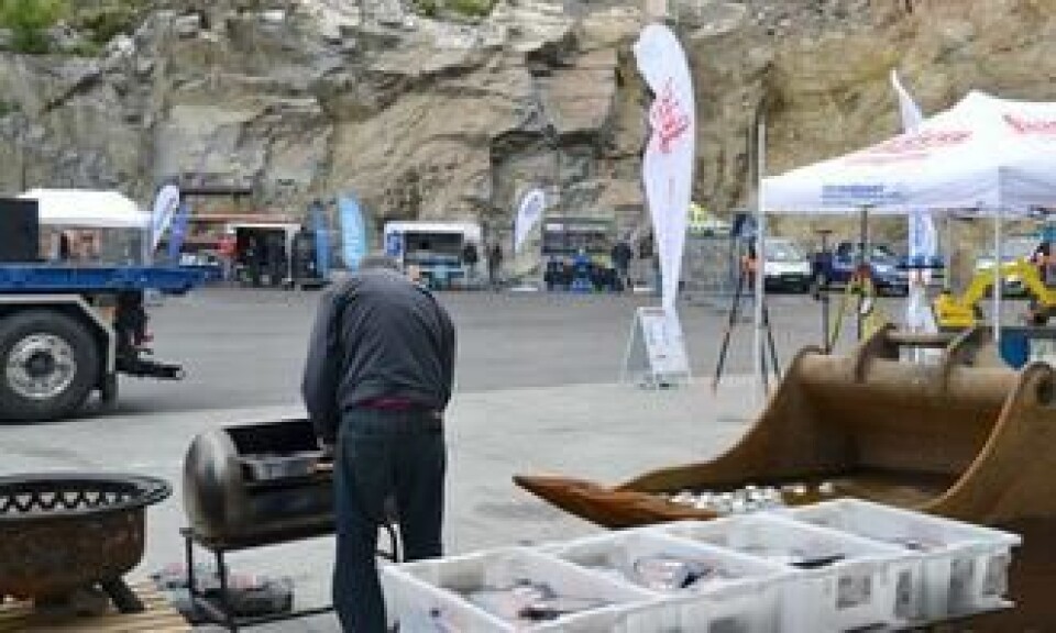 Det ble grillet. Ei skuffe var perfekt for kjøling av drikke.