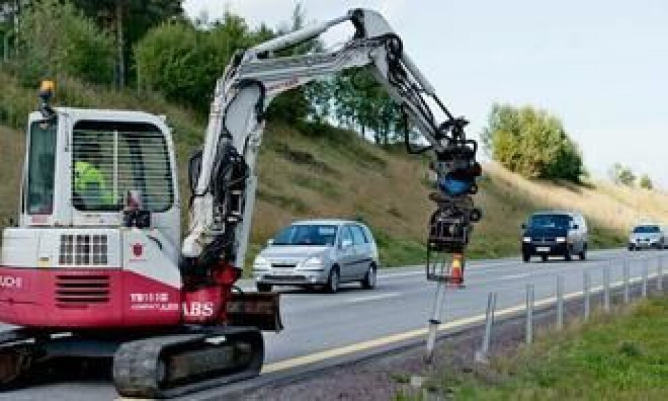 På E18 i Vestfold skal mye autovern oppgraderes i forbindelse med hastighetsøkningen til 110 kilometer i timen. Alt gammelt wirerekkverk skal erstattes.
