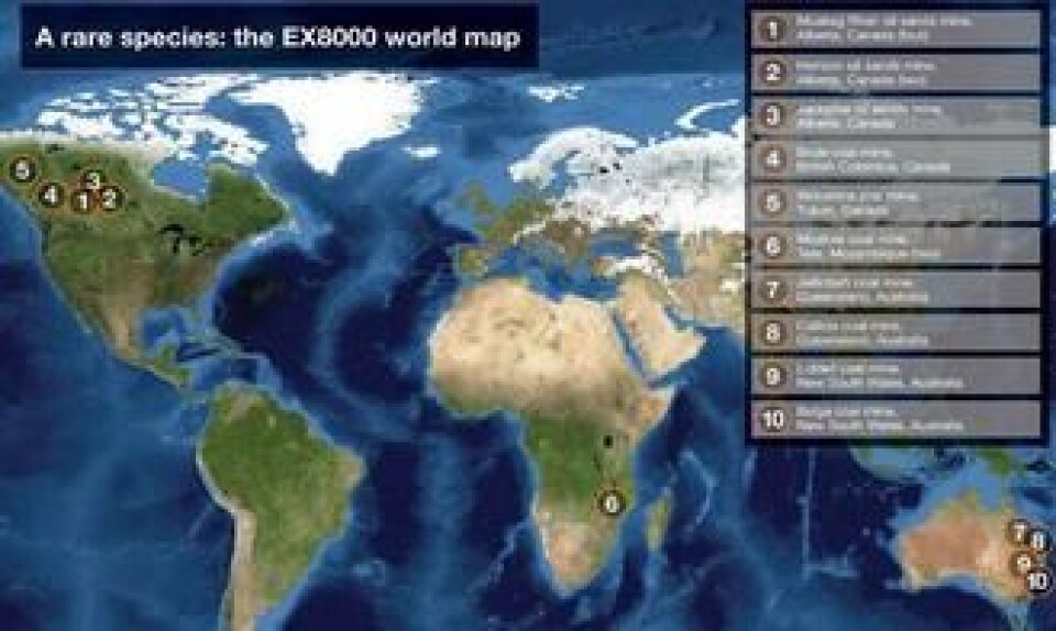 Her kartet som viser lokaliseringen av de femten EX8000 som er i arbeid verden over: 1. Muskeg River oil sands mine, Alberta, Canada (fire stk.). 2. Horizon oil sands mine, Alberta, Canada (to stk.). 3. Jackpine oil sands mine, Alberta, Canada. 4. Brule coal mine, British Colombia, Canada. 5. Wolverine zinc mine, Yukon, Canada. 6. Moatize coal mine, Tete, Mozambique (to stk.). 7. Jellinbah coal mine, Queensland, Australia. 8. Callide coal mine, Queensland, Australia. 9. Liddell coal mine, New South Wales, Australia. 10. Bulga coal mine, New South Wales, Australia.
