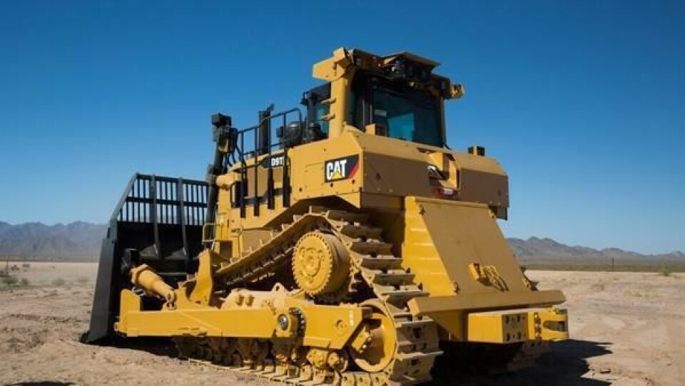 En D9T dozer er blant de innkjøpte maskinene.