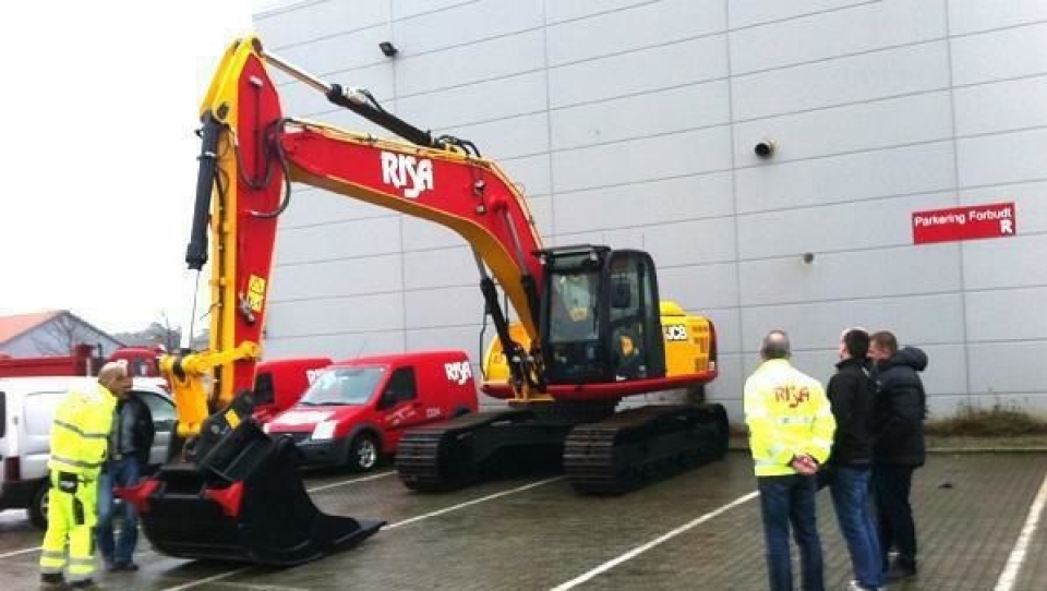 JCB til Risa: - Viktig for Rosendal
