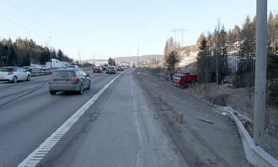 Heldigvis ble ingen personer skadet da dette vogntoget skled gjennom autovernet på E6 ved Djupdalstoppen nordfra.