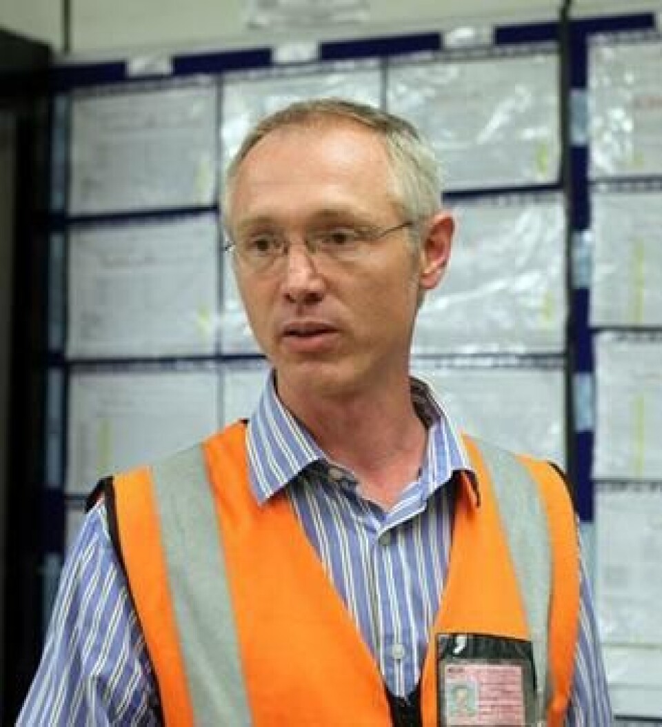 Hver morgen mellom klokken 09 og 10 samles sentrale medarbeidere med R. A. Maimann i spissen i PIC room (Produkt informasjons senter) for å gå gjennom eventuelle produksjonstekniske problemer. Dersom problemet er relatert til en underleverandør, må også denne møte frem. Alle fabrikker i OneFord-systemet har et identisk rom hvor alle relevante data om bilen er samlet på oppslagstavler. Det er også plass til en fysisk bil i rommet.