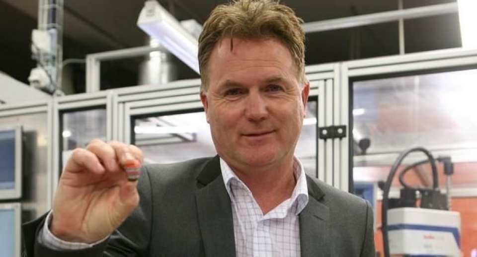 Tommy Halvorsen er utvandret nordmann og har bodd i Skövde i snart 30 år. De siste 8-9 årene har han vært salgs- og markedsansvarlig i Sverige, Norge og de baltiske landene.