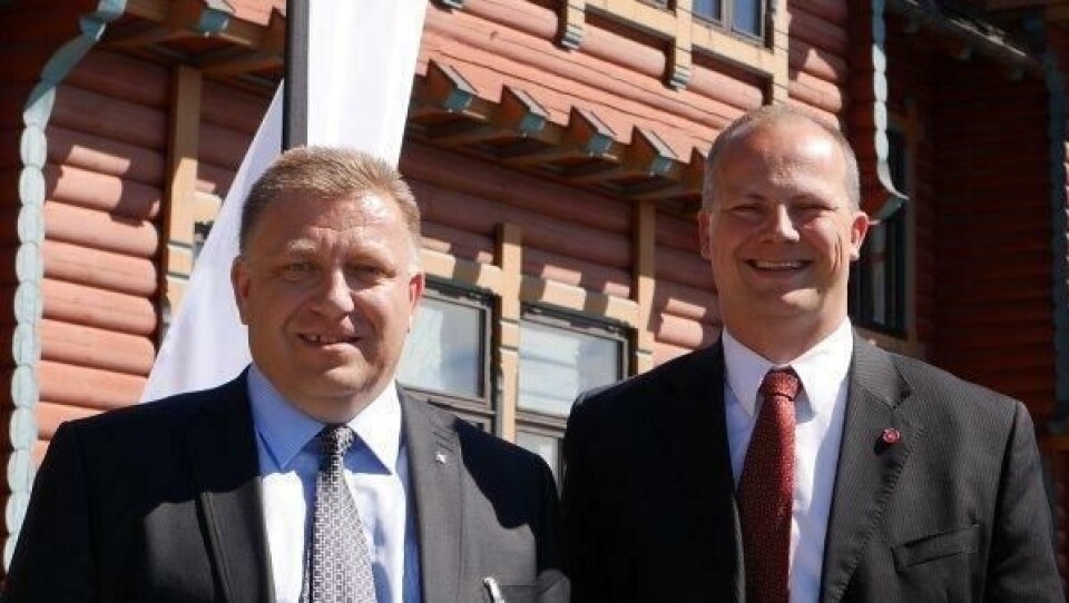 Geir A. Mo (t.v.) støttes nå av samferdselsstatsråd Ketil Solvik-Olsen som krever glattkjøringskurs i kampen for å bedre trafikksikkerheten på norske vinterveier.