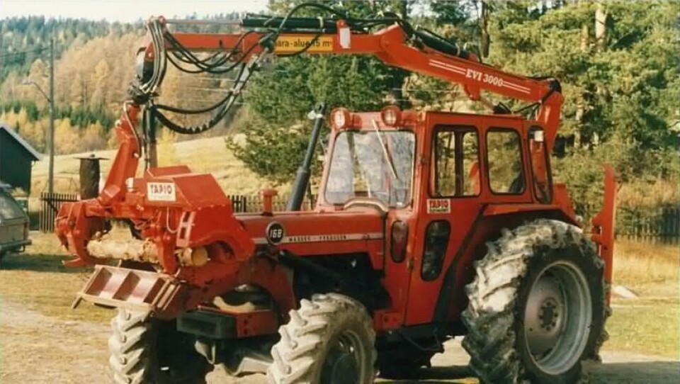 Det er lenge siden denne Massey Ferguson med Tapio-aggregat herjet i norske skoger.