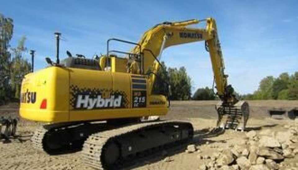 Første Komatsu hybridgraver i Hedmark