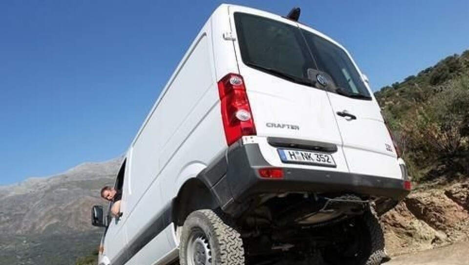 Crafter 4x4 kan forsere utfordrende «dumper» i veien uten nevneverdige problemer. Kanskje den ideelle bilen for norsk landeveistandard?