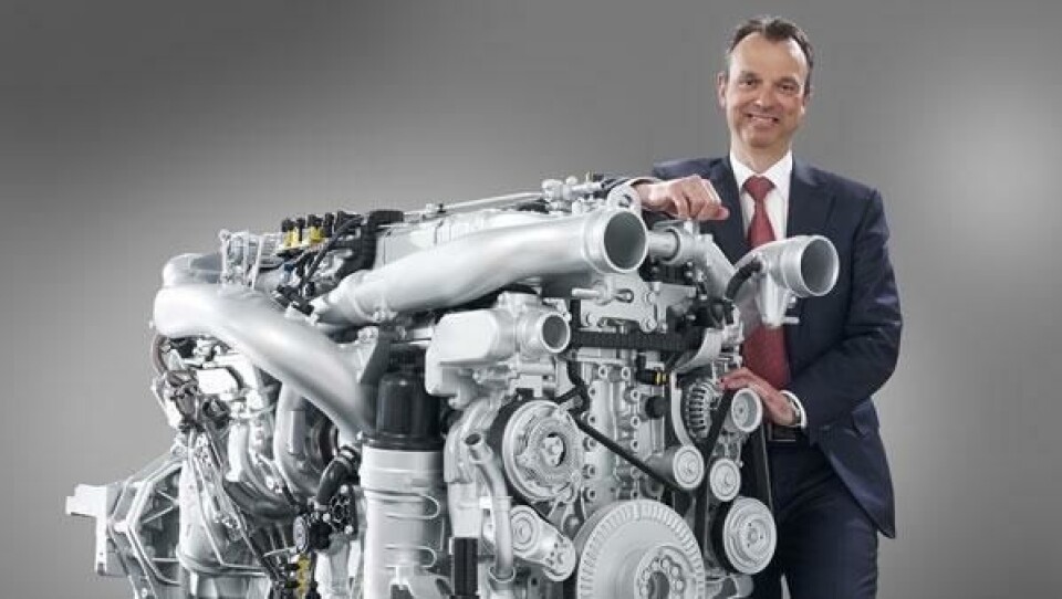 Ron Borsboom, ansvarlig for produktutvikling hos DAF, presenterte den nye motorserien MX-11 på et teknisk seminar i Eindhoven 14. mars.