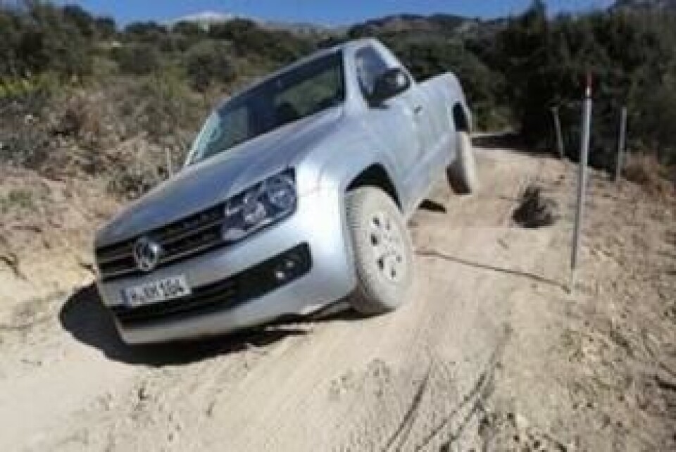 Crafter 4Motion er like god som pick up-en Amarok, mener A&Ts reporter.