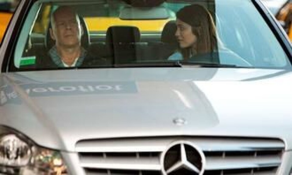 Bruce Willis amok i Unimog