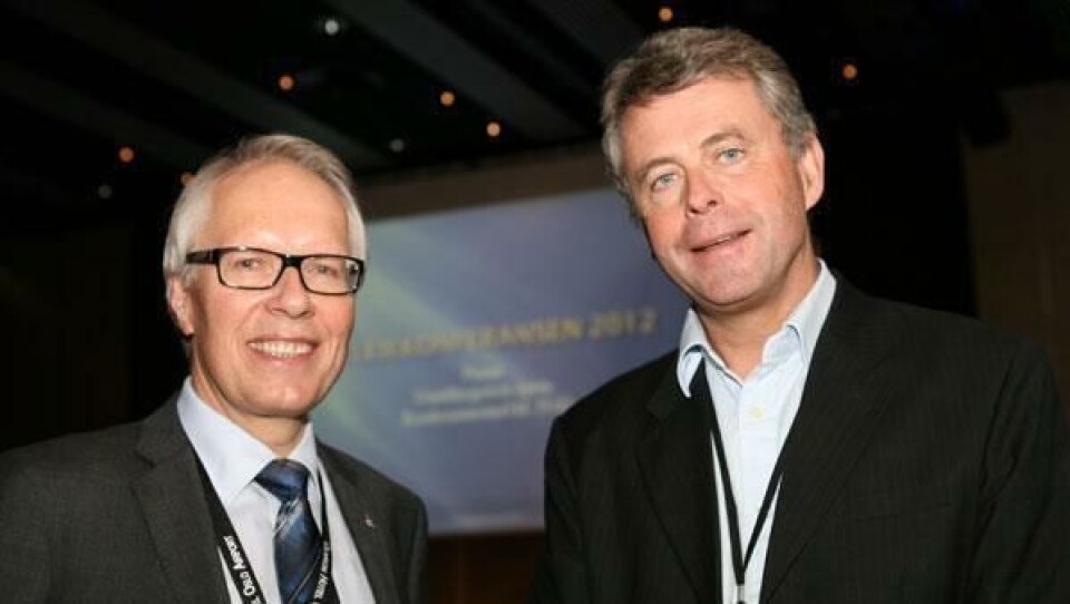 Daglig leder Arne K. Bugge (t.v.) i Norsk Utleieforening og Skanska-sjef Petter Eiken setter sikkerhet i høysetet.