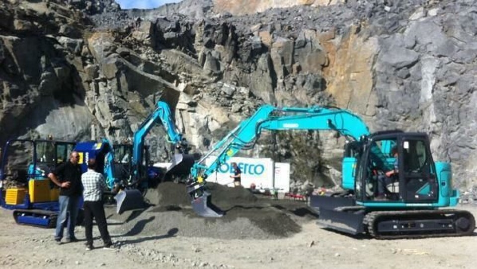 Beck Maskin viste Kobelco-maskiner