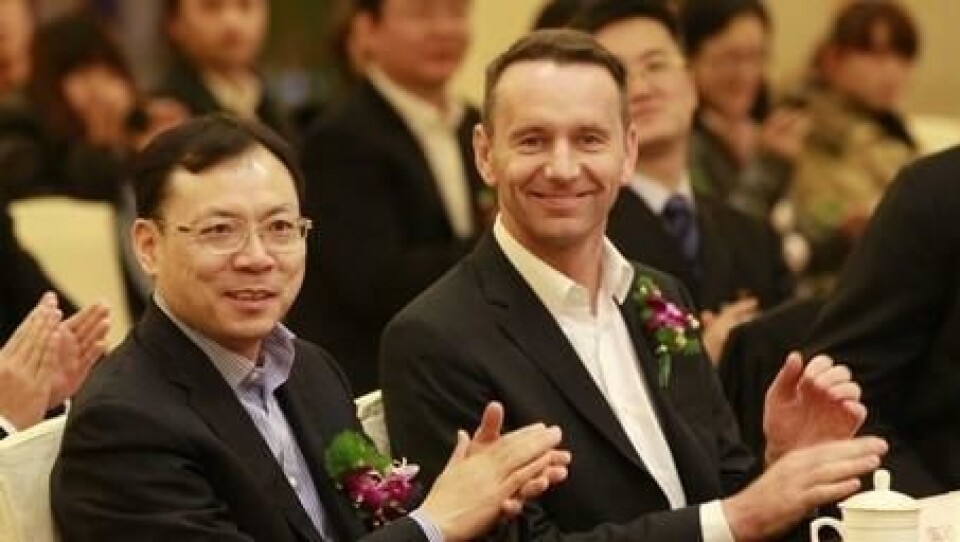 President Xiuguo Tang i Sany Group og CEO Herbert Ortner i Palfinger AG signerte avtalen mellom selskapene i slutten av februar.