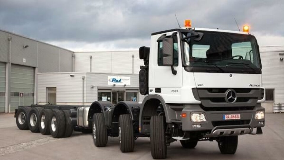 Mercedes-Benz Actros 7561 fra Paul Nutzfahrzeuge.