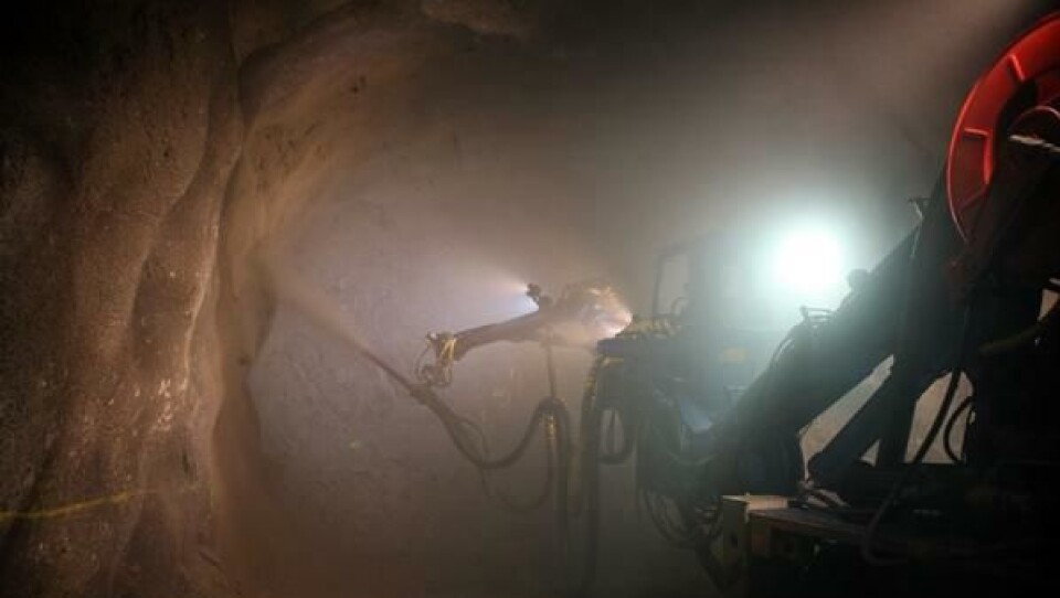 Ved å scanne vegger og tak i fjellet før og etter betongsprøytingen, får man dokumentert i et kart hvor mye betong som er påført de ulike stedene. Her fra pilotprosjektet i LKAB-gruven i Kiruna.