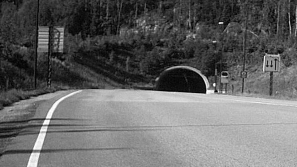 - Setter opp bomtaksten med 109%