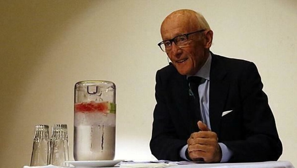 Salen satt som trollbundet den timen Willoch holdt foredrag.