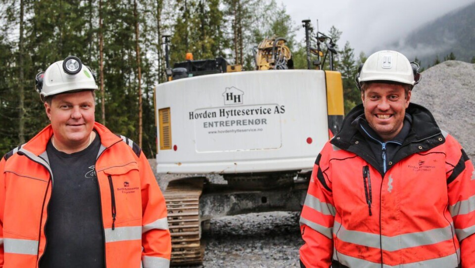 Hovden Hytteservice, med brødrene Yngve (t.v.) og Jo Breivegen i spissen, har vært gjennom formidabel vekst. Nå er de også nominert til MEFs konkurranse Årets lærebedrift.