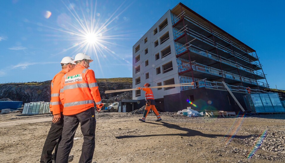 Slås sammen