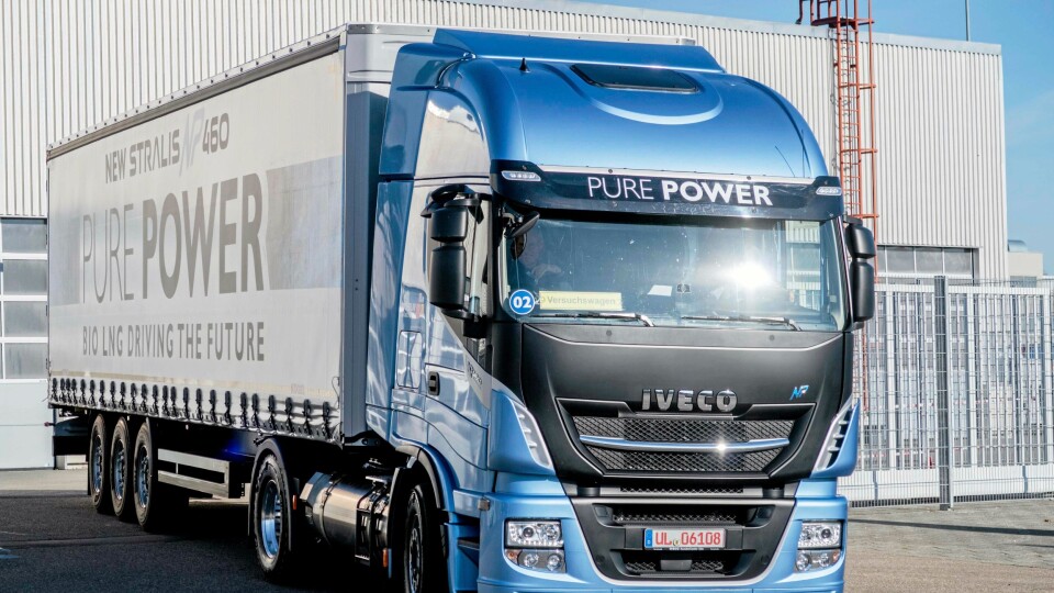 Iveco  har begynt å levere en 13-liters gassmotor på 460 hestekrefter og 2000 Nm.
