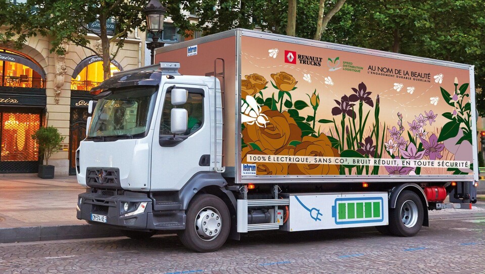 Speed Distribution for Guerlain har vært med på å teste elektriske lastebiler for Renault Trucks. Foto: Renault Trucks